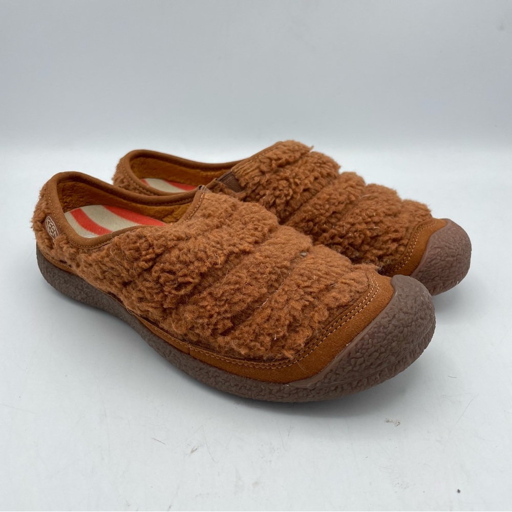 Keen Slip Ons Size 8 Women’s